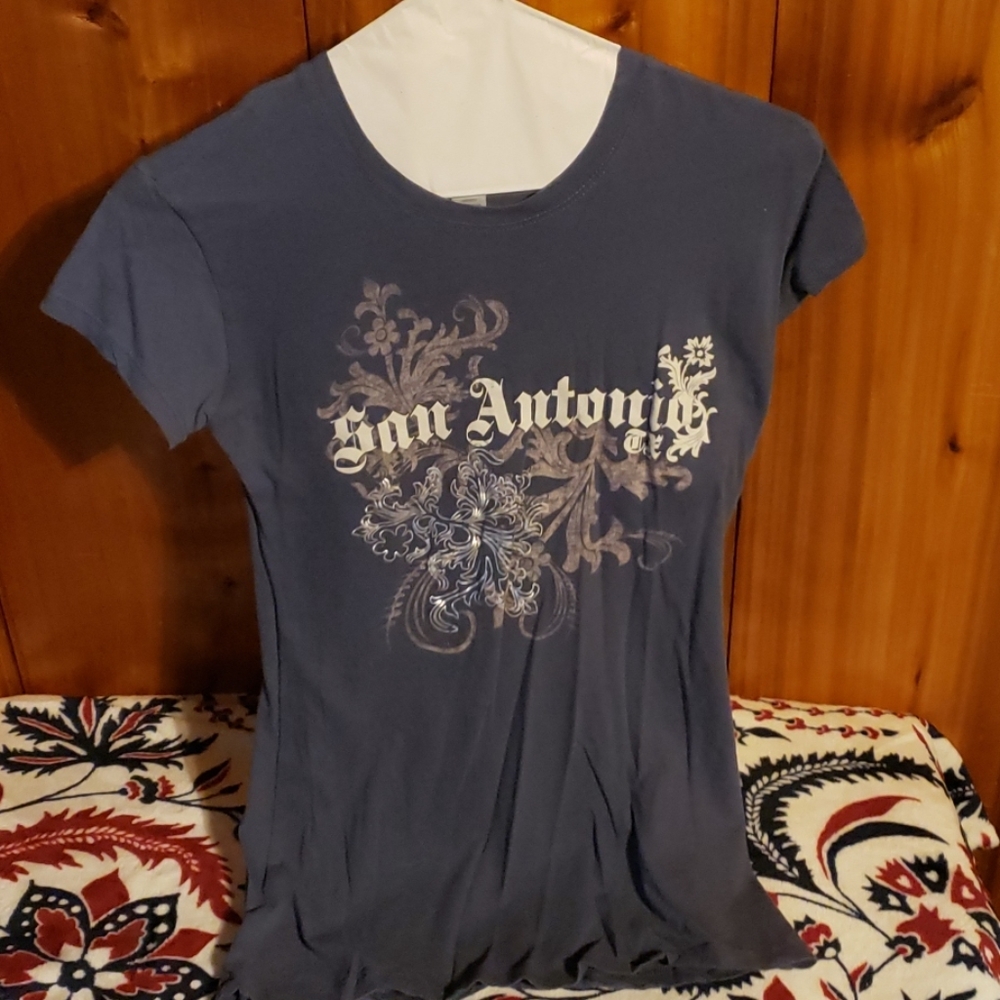 Ladies T-shirt